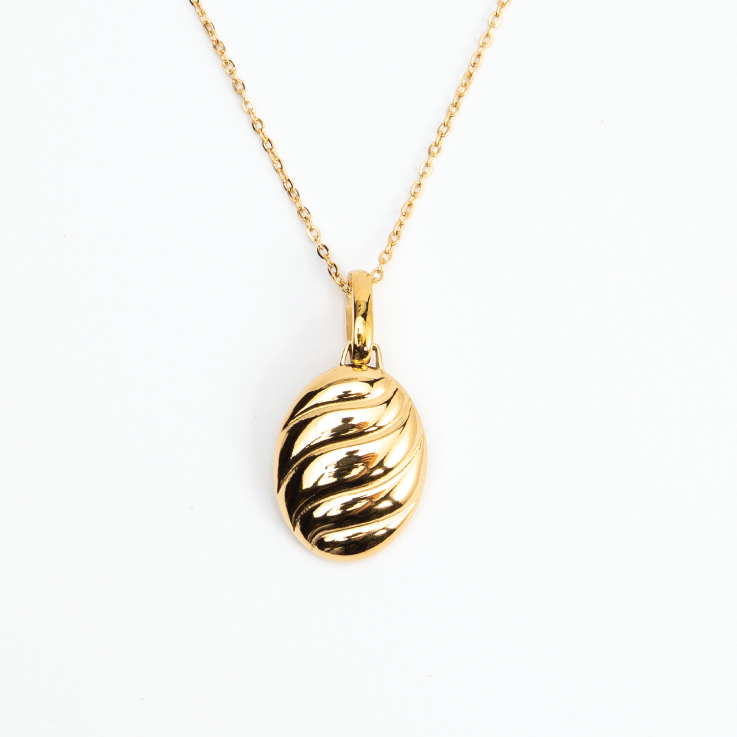 Engraved Oval Pendant Necklace