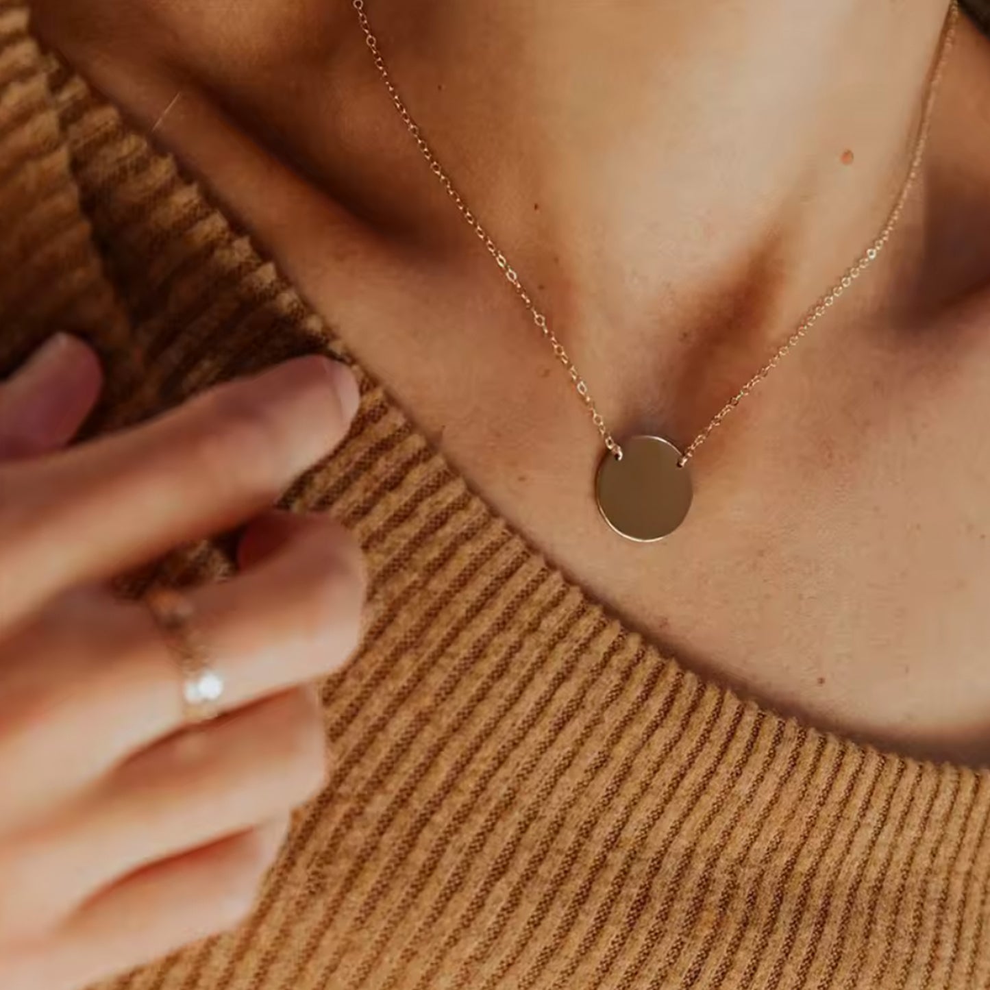 Gold Round Pendant Necklace