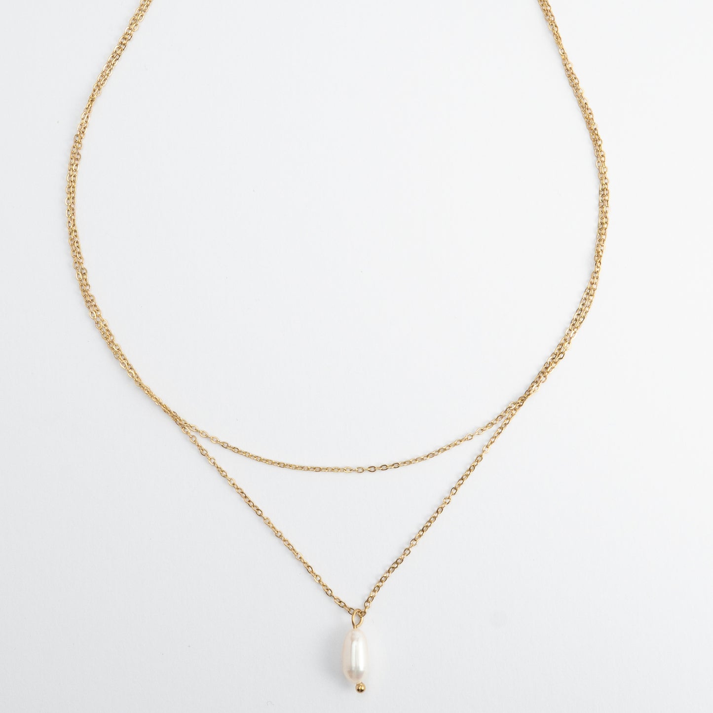 Minimalist Freshwater Pearl Necklace