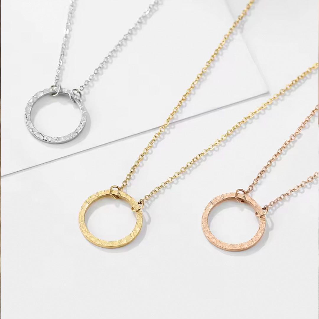 Round Circle Pendant Necklace