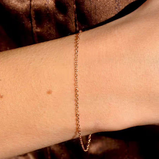 Thin Chain Bracelet