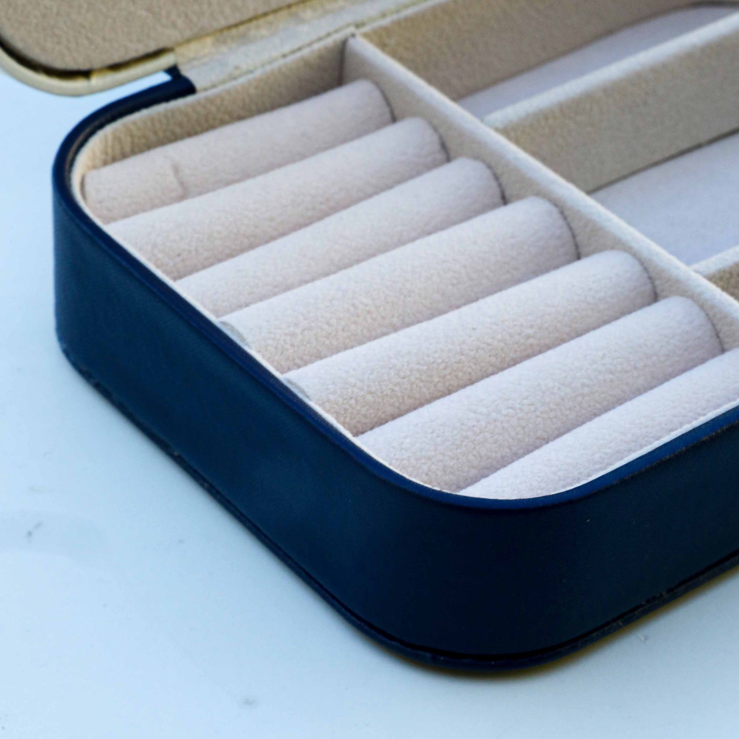 Dual-Tone Jewellery Box by Ghzaal